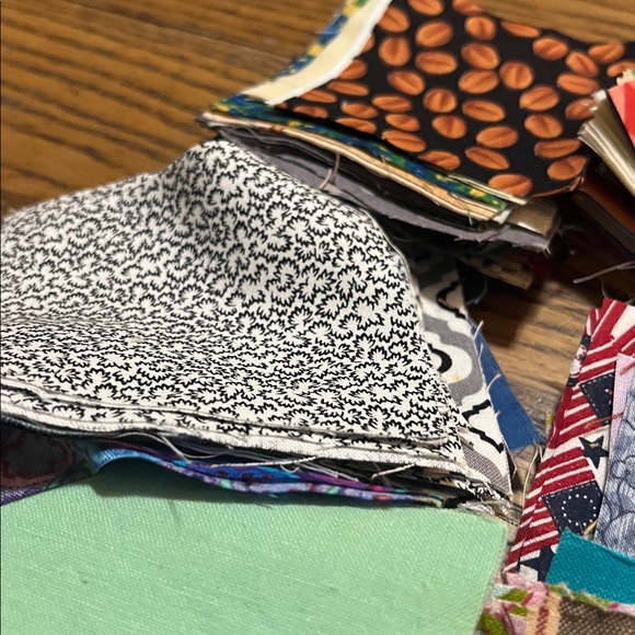 Vintage quilt funky colorful Colorful Fabric Squares for Quilting - Picture 5 of 6